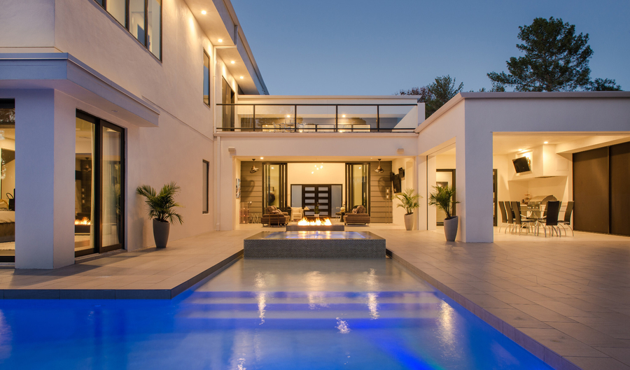/images/5-smart-home-solutions-to-upgrade-your-lifestyle.jpg